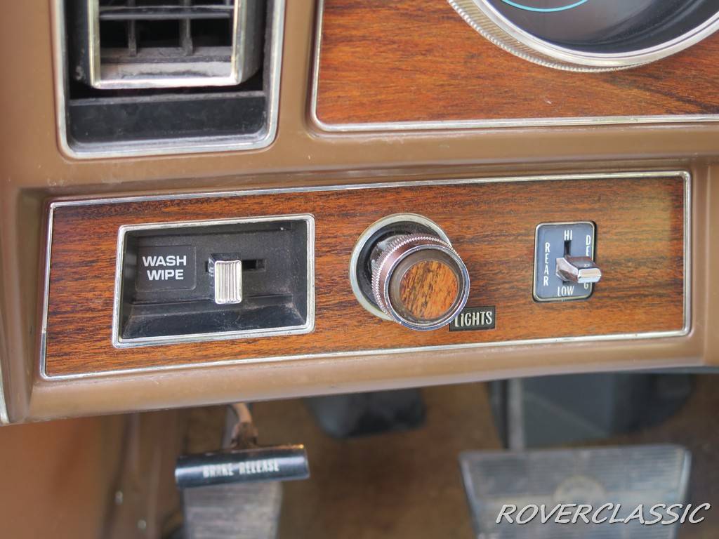 Pontiac-phoenix-1977-brown-2