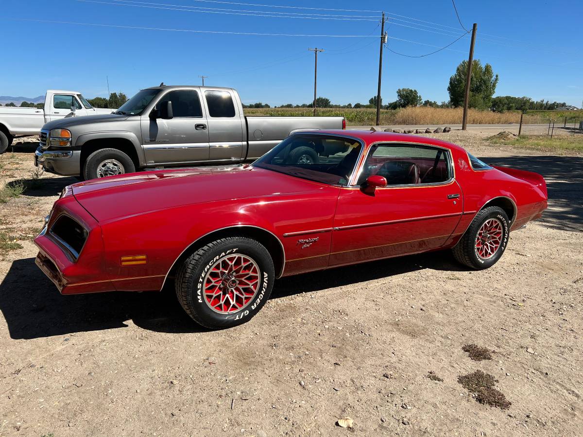 Pontiac-redbird-1978-red-5