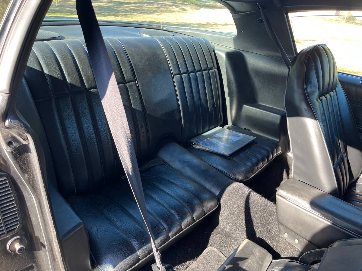 Pontiac-trans-am-1976-black-18