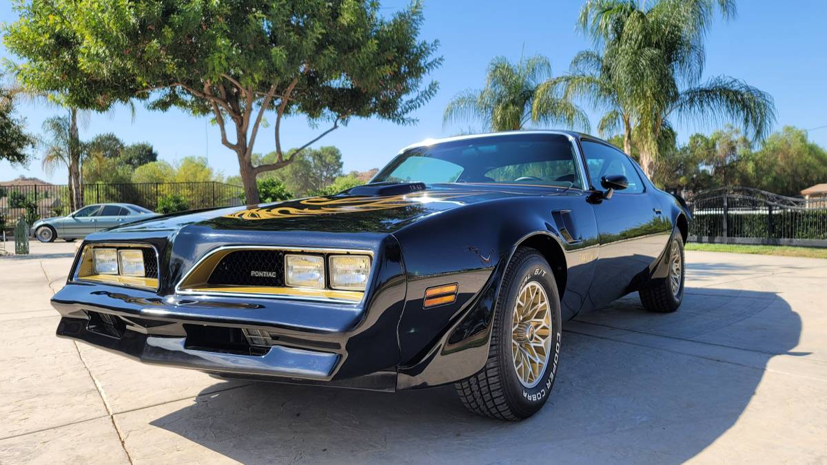 Pontiac-trans-am-1978-black-2