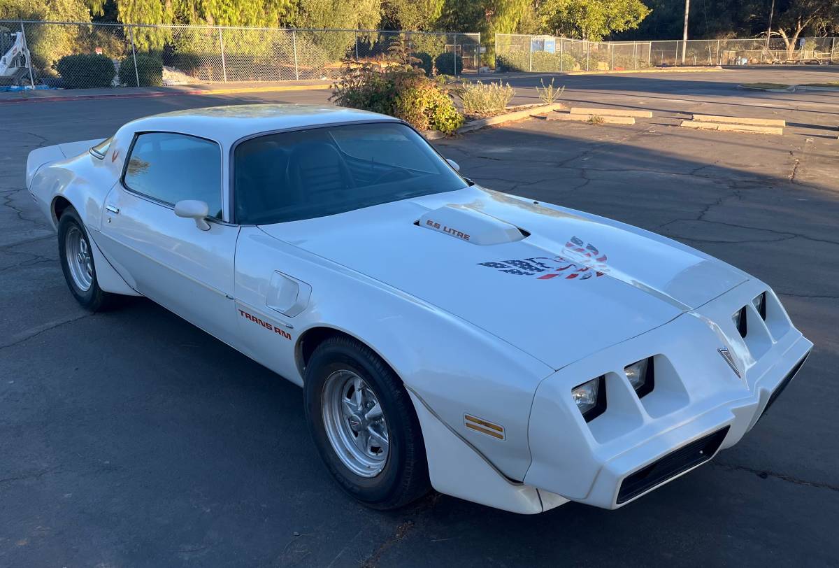 Pontiac-trans-am-1979-white-12