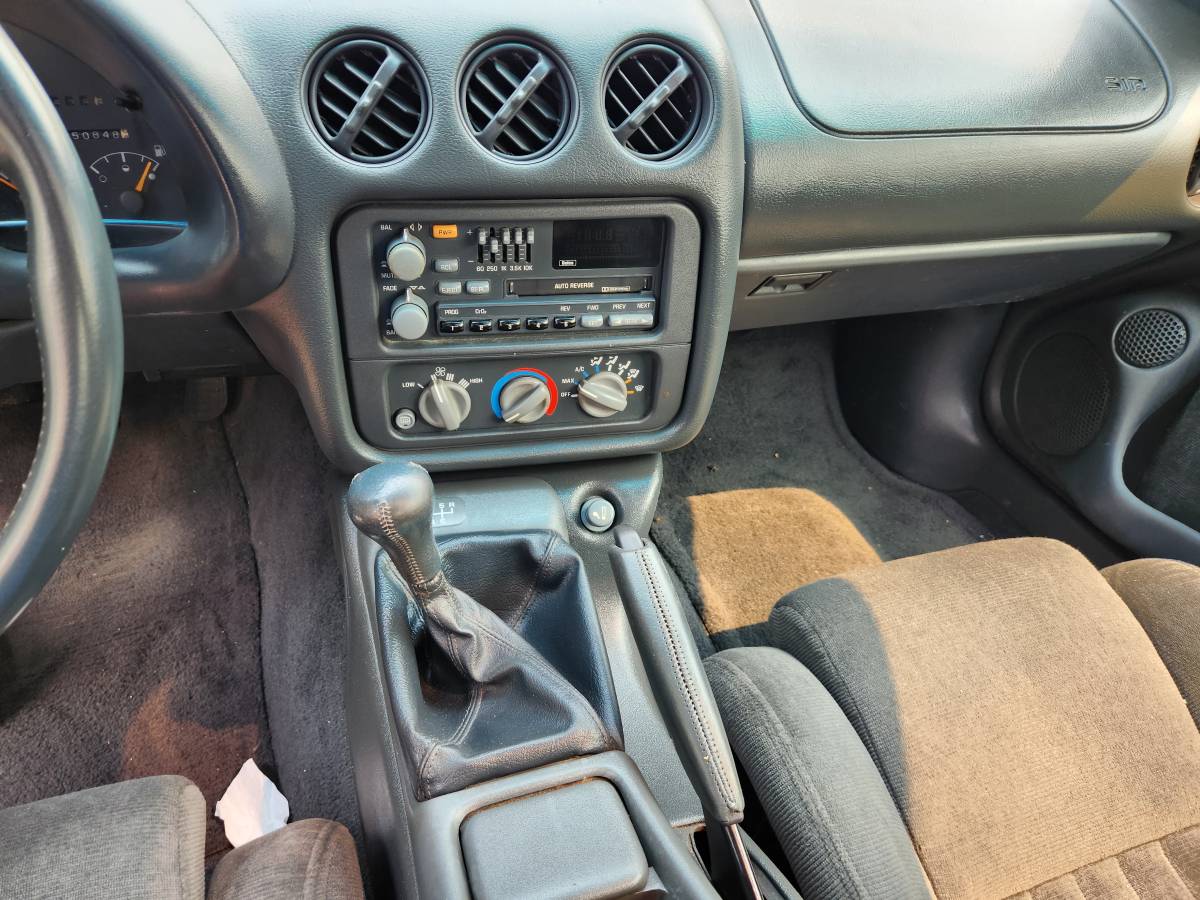 Pontiac-trans-am-1993-green-5