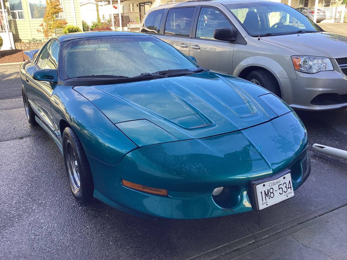 Pontiac-trans-am-1994-green