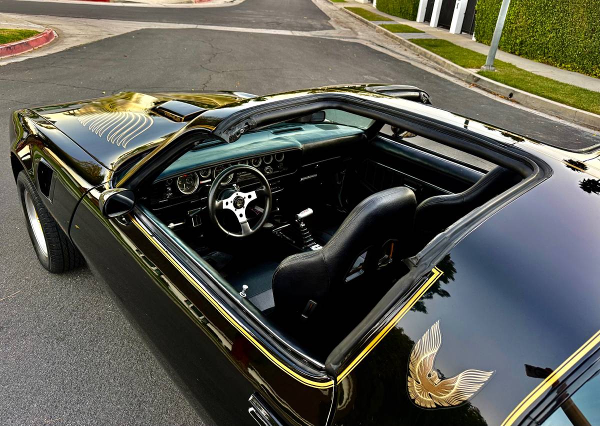 Pontiac-trans-am-bandit-4.9-litre-v8-1981-black-3