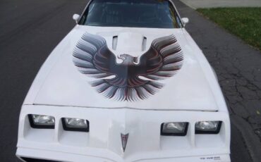 Pontiac-trans-am-v8-1979-10
