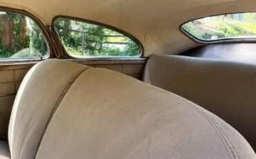 Pontiac-vibe-1946-black-2