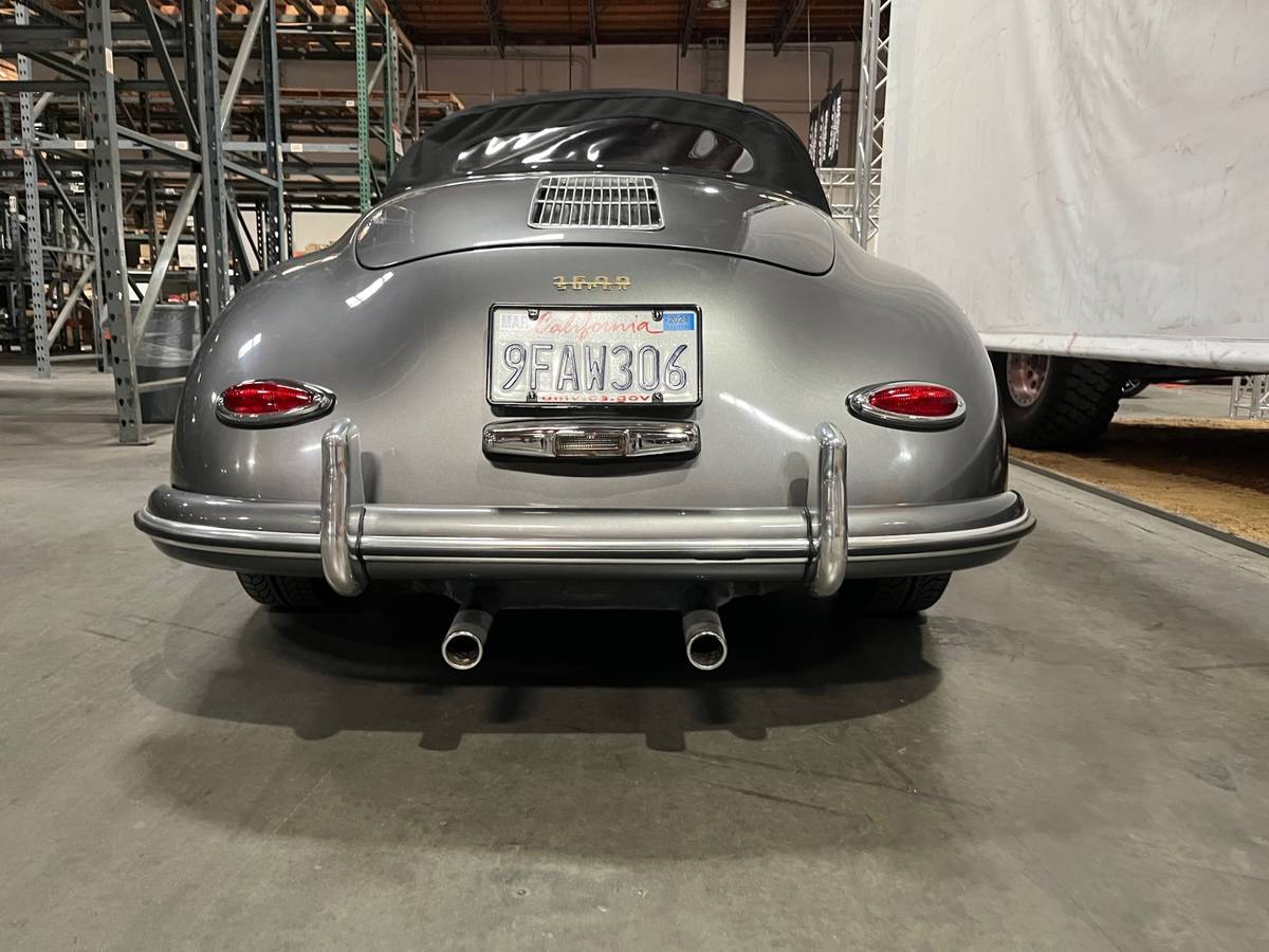 Porche-speedster-1965-silver-7
