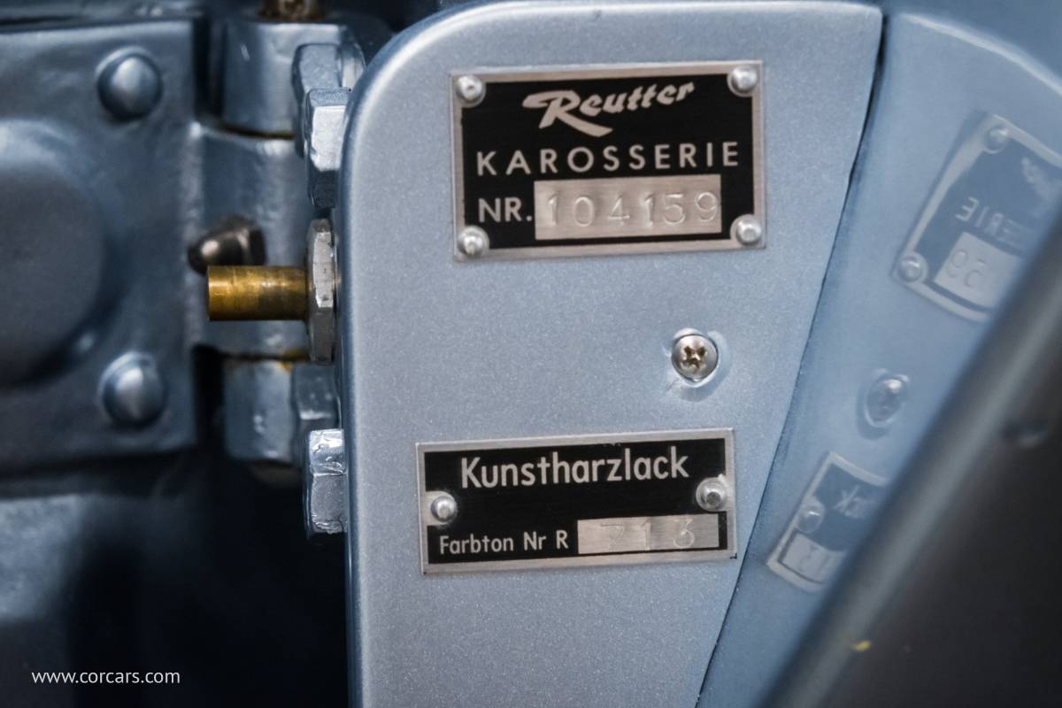 Porsche-356-1958-blue-15