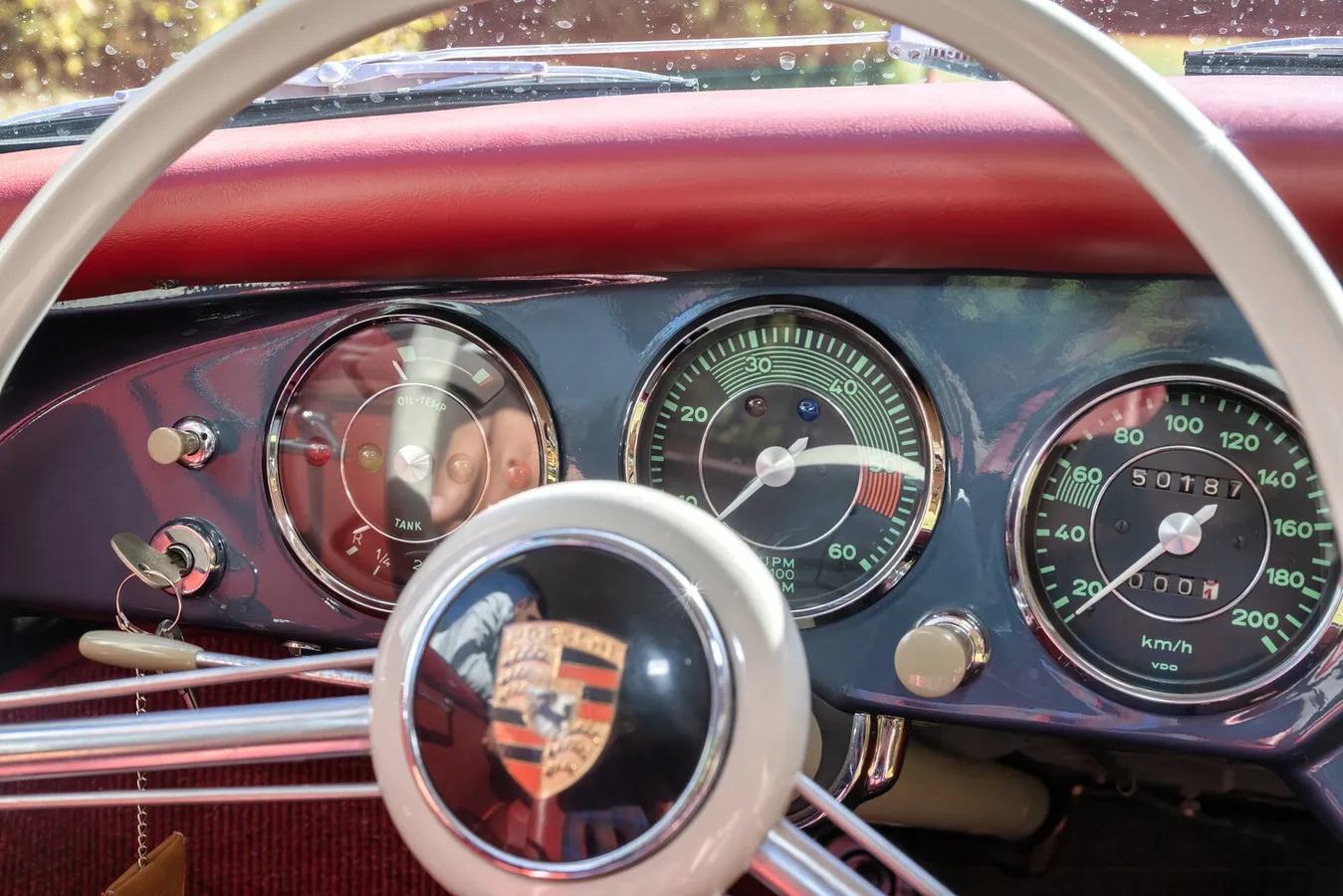 Porsche-356a-1957-Aquamarine-Blue-Red-14