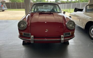 Porsche-911-1966-Red-Black-4