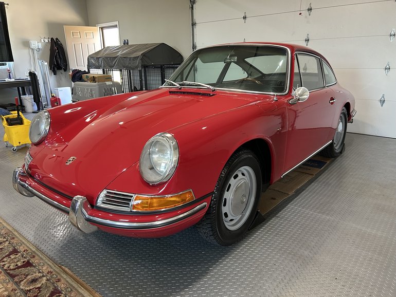 Porsche-911-1966-Red-Black