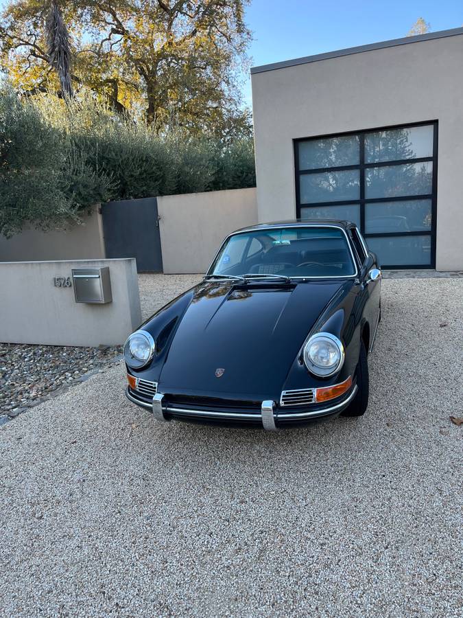 Porsche-911-1966-black-12