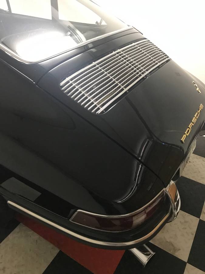 Porsche-911-1966-black-17