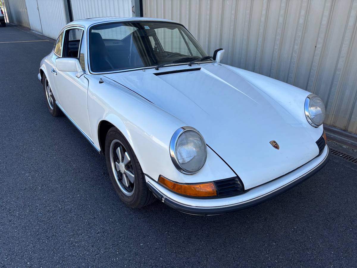 Porsche-911-1973-13