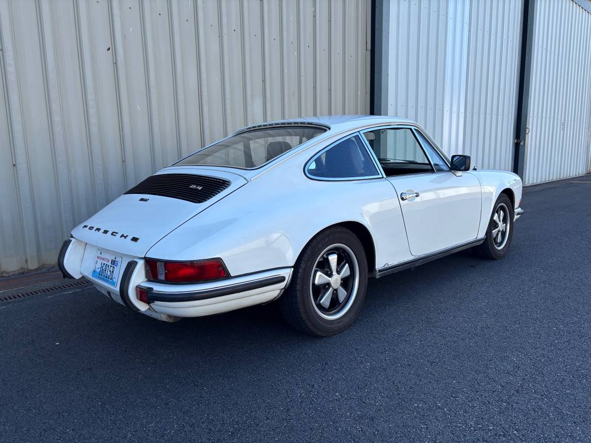 Porsche-911-1973-15