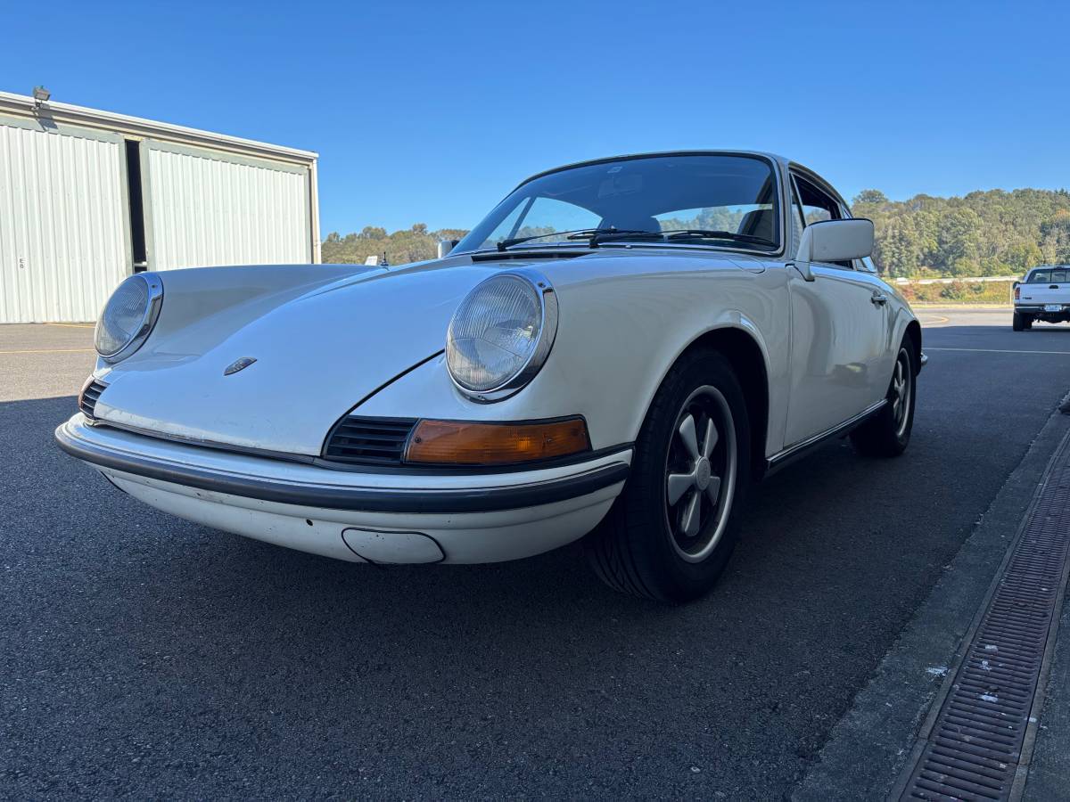 Porsche-911-1973-17