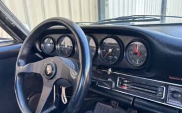Porsche-911-1973-5