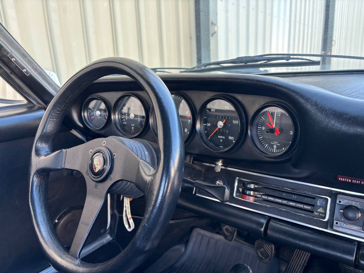 Porsche-911-1973-5