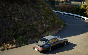 Porsche-911-1975-1