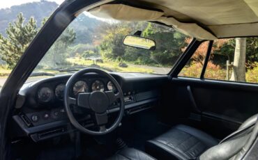 Porsche-911-1975-8