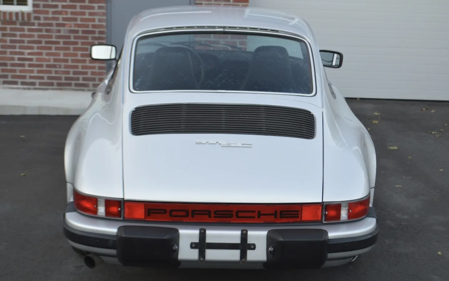 Porsche-911-1979-Silver-Black-2
