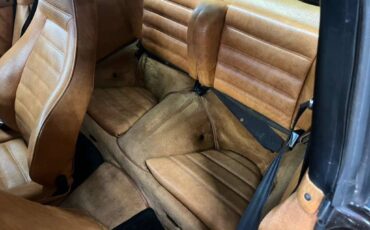 Porsche-911-1981-11