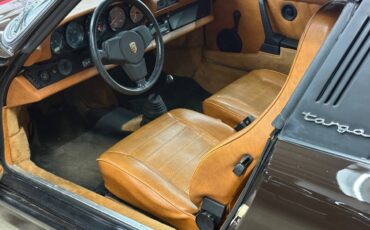 Porsche-911-1981-12