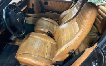 Porsche-911-1981-17