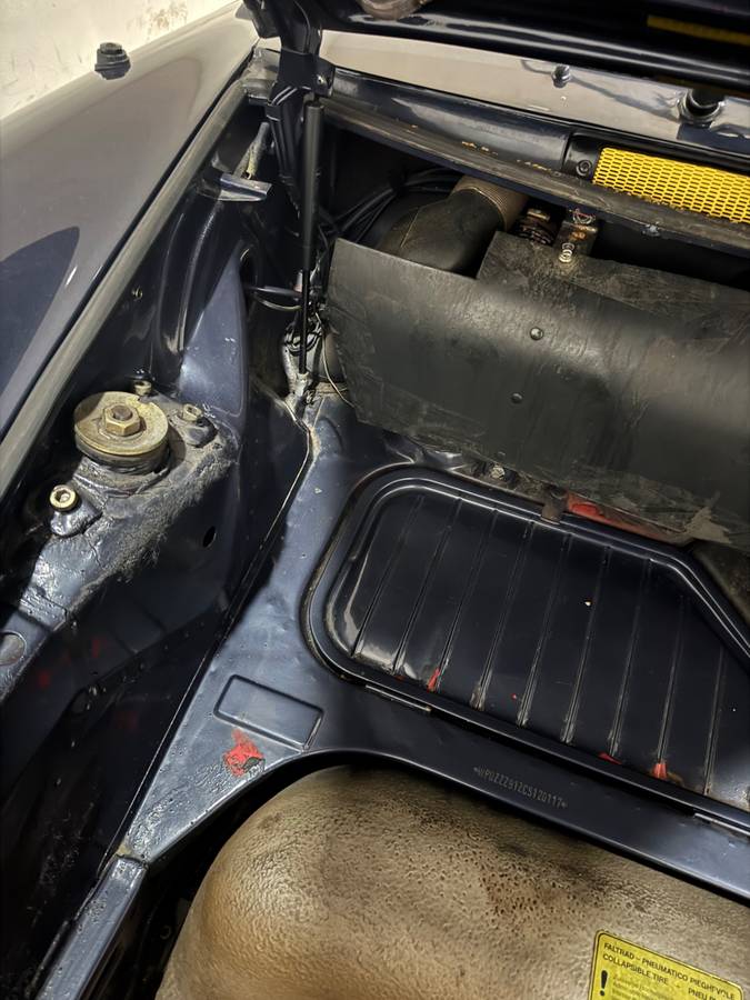 Porsche-911-1981-4
