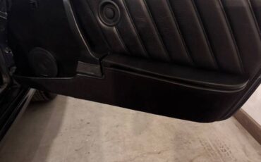 Porsche-911-1981-8