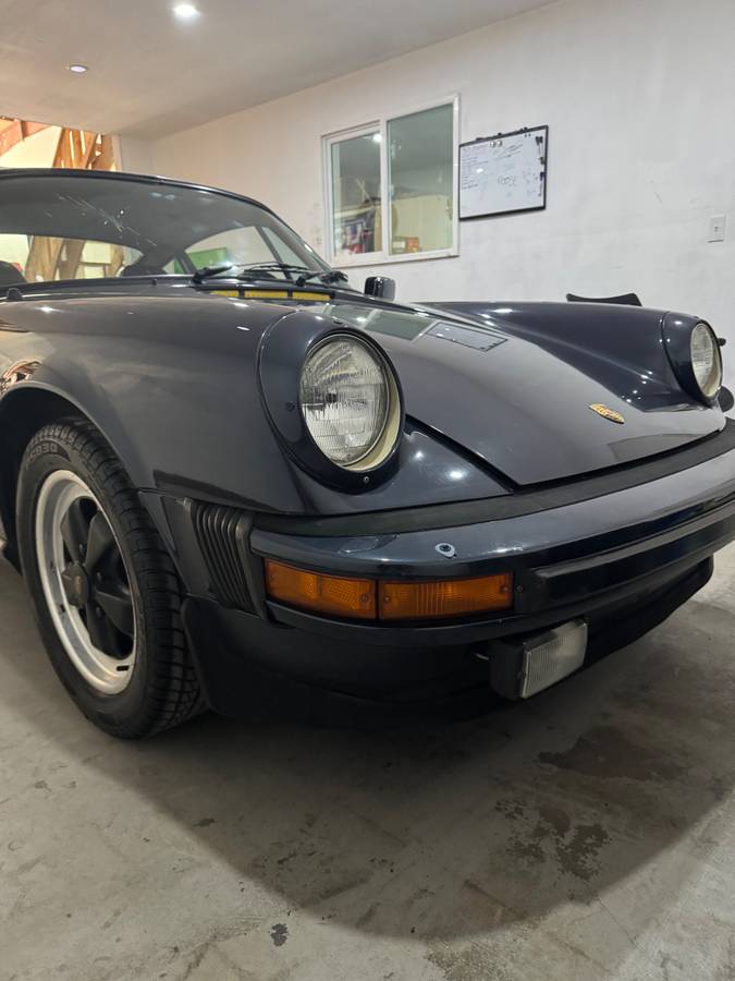 Porsche-911-1981