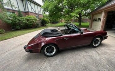 Porsche-911-1983-Ruby-Red-Metallic-Tan-1