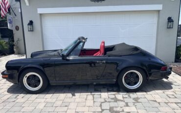 Porsche-911-1985-Black-Cancan-Red