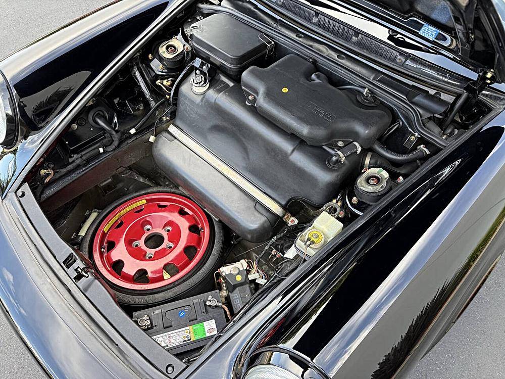 Porsche-911-1990-black-11