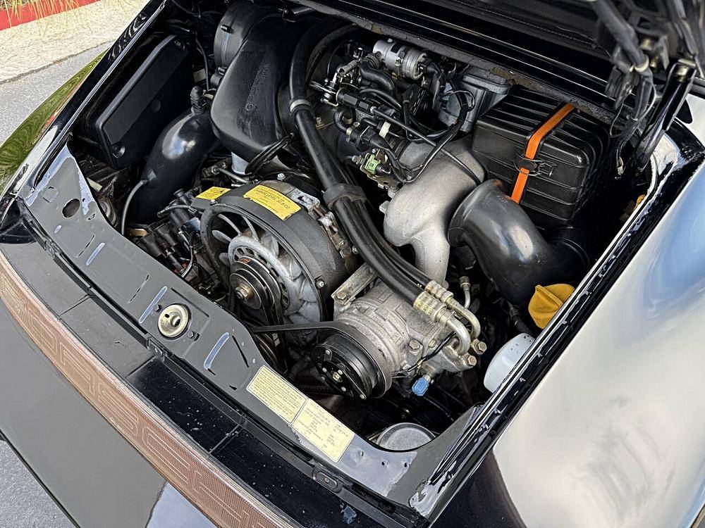 Porsche-911-1990-black-9