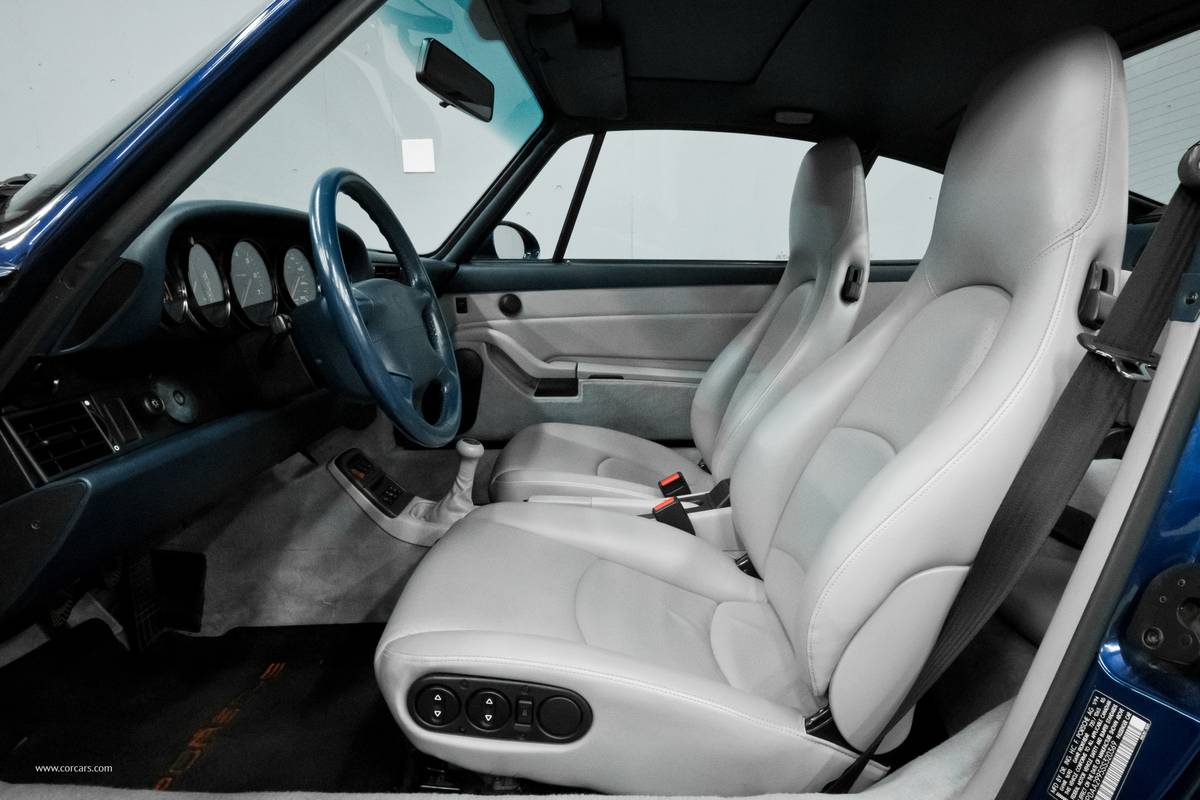 Porsche-911-1995-blue-16