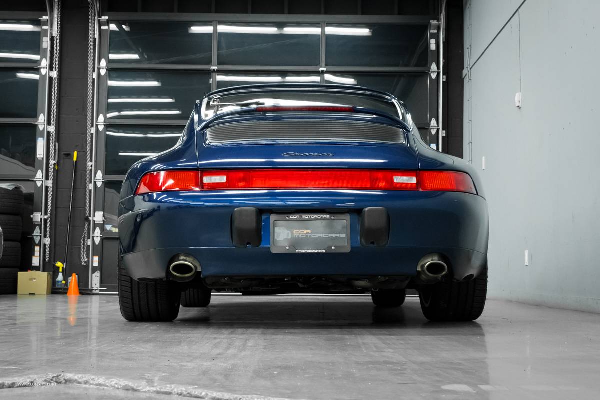 Porsche-911-1995-blue-9