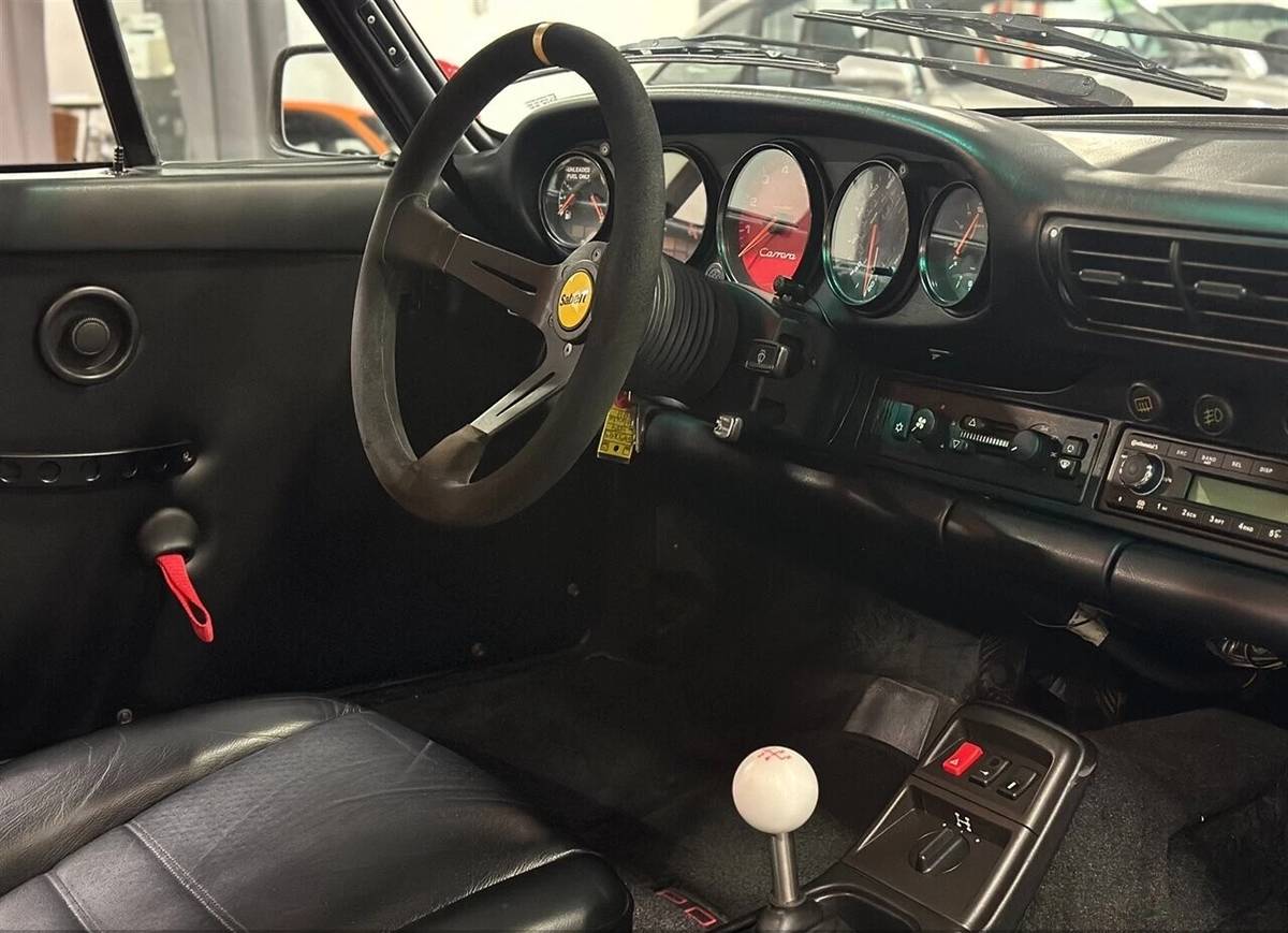 Porsche-911-carrera-1989-red-2