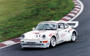 Porsche-911-turbo-1991-white-15