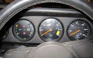 Porsche-911-turbolook-targa-1983-blue-10