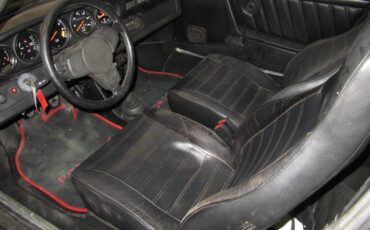 Porsche-911-turbolook-targa-1983-blue-9