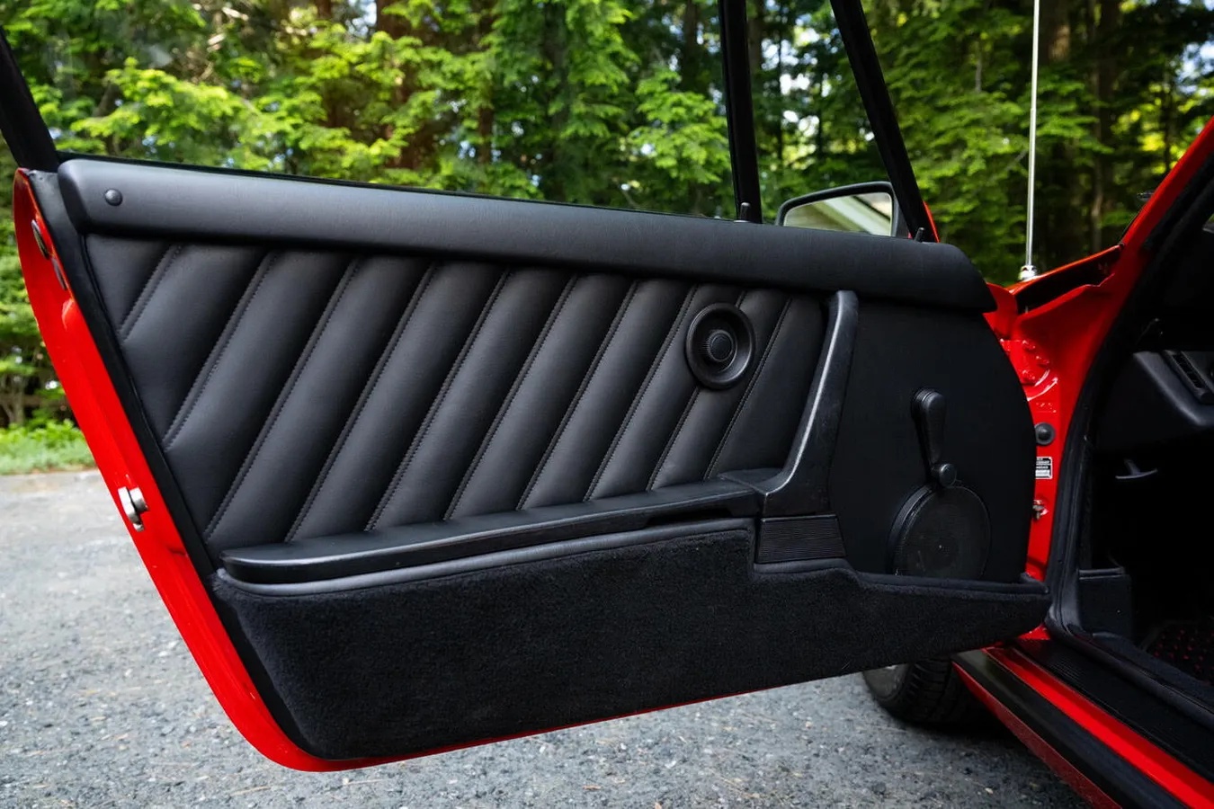 Porsche-911sc-1979-Guards-Red-Black-1