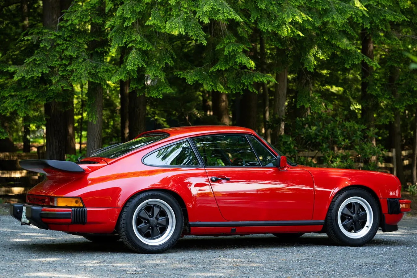 Porsche-911sc-1979-Guards-Red-Black-10