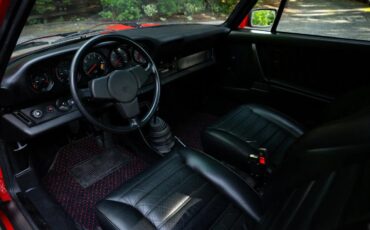 Porsche-911sc-1979-Guards-Red-Black-12