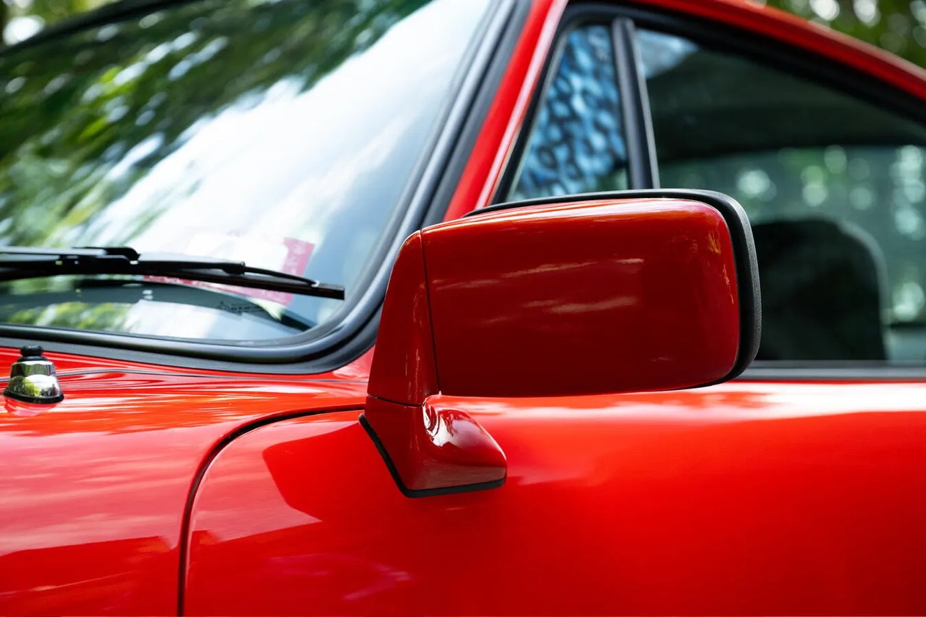 Porsche-911sc-1979-Guards-Red-Black-16