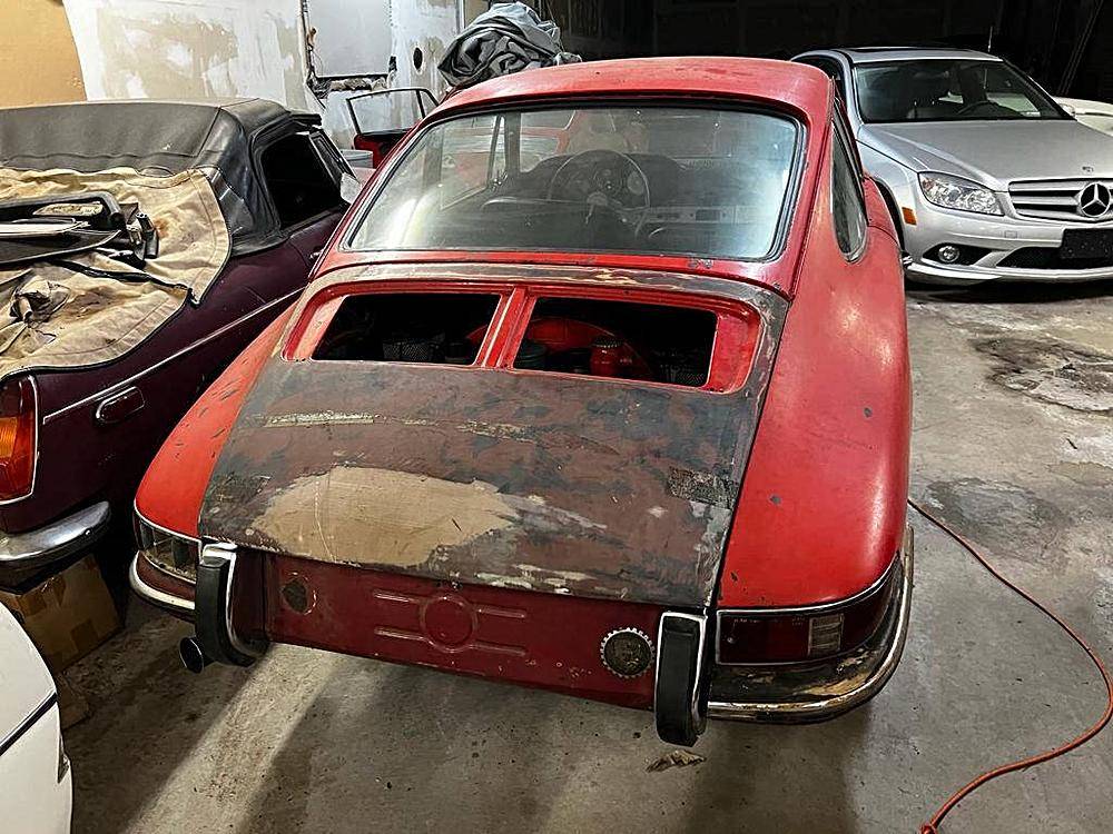 Porsche-912-1965-custom-18