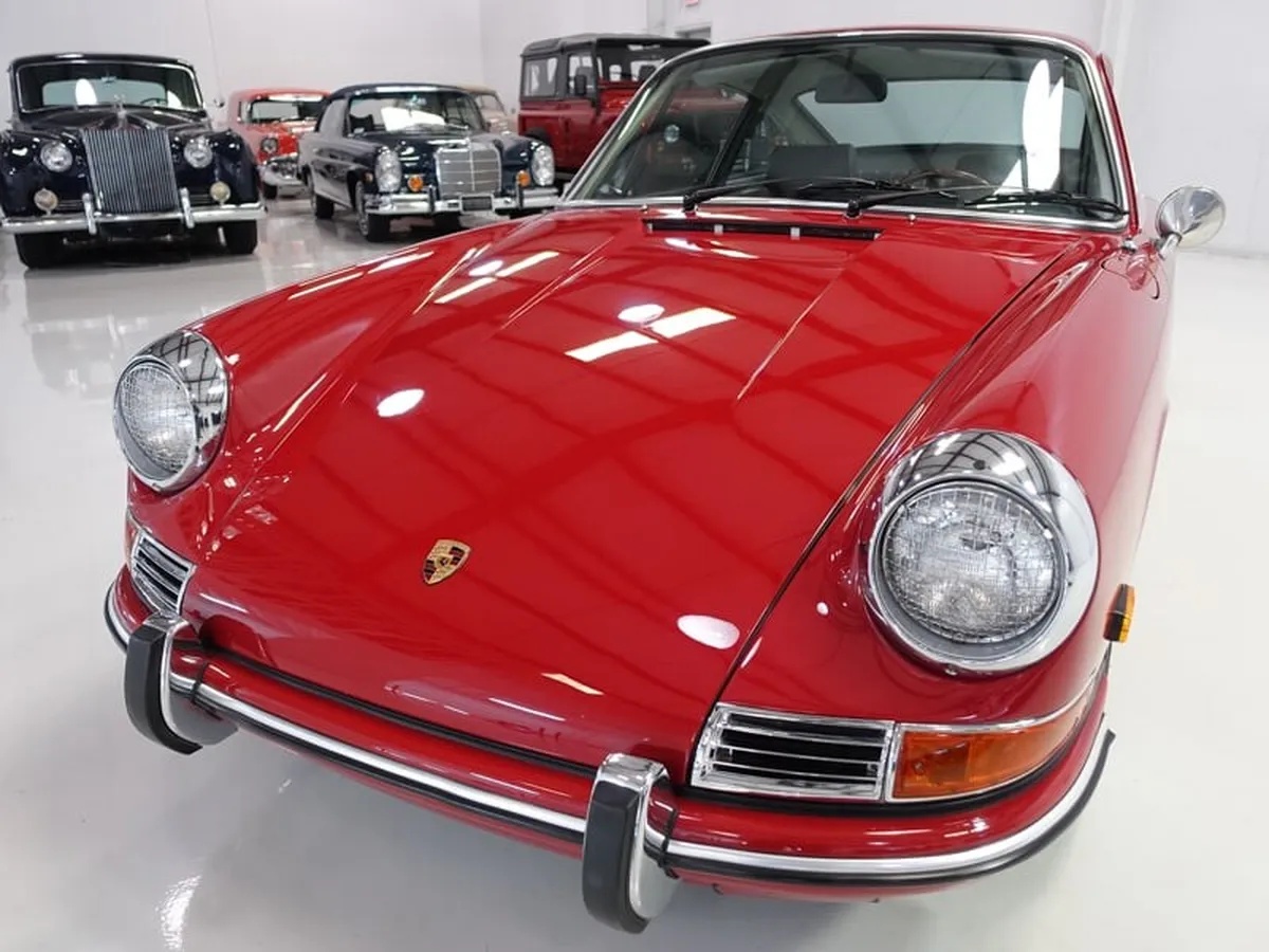 Porsche-912-1968-Red-Black-3