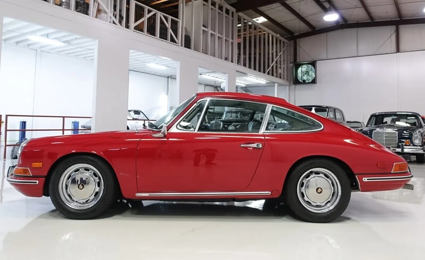Porsche-912-1968-Red-Black-9