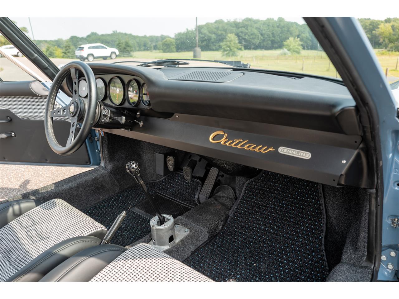 Porsche-912-1969-Aetna-Blue-Black-16