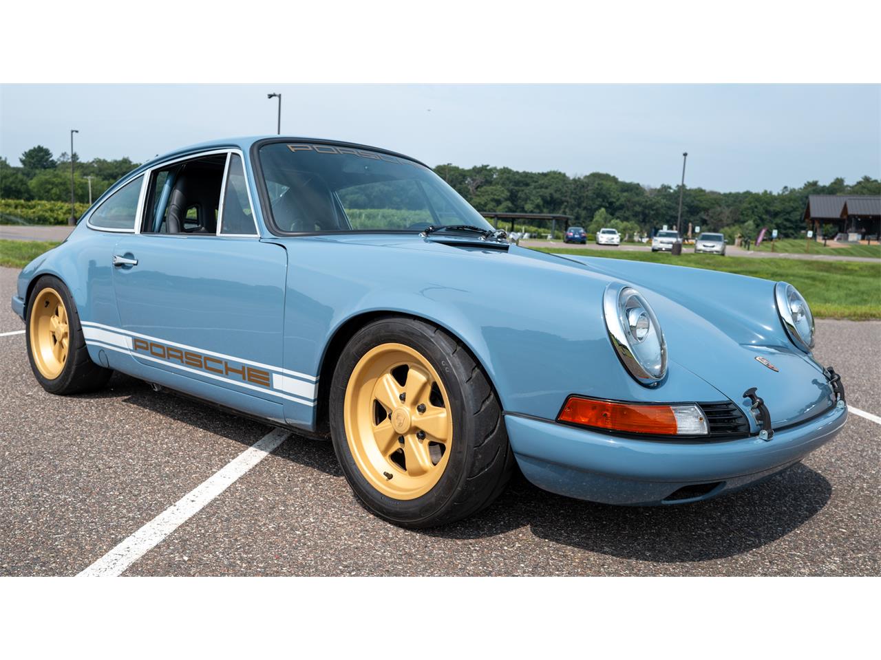 Porsche-912-1969-Aetna-Blue-Black-3
